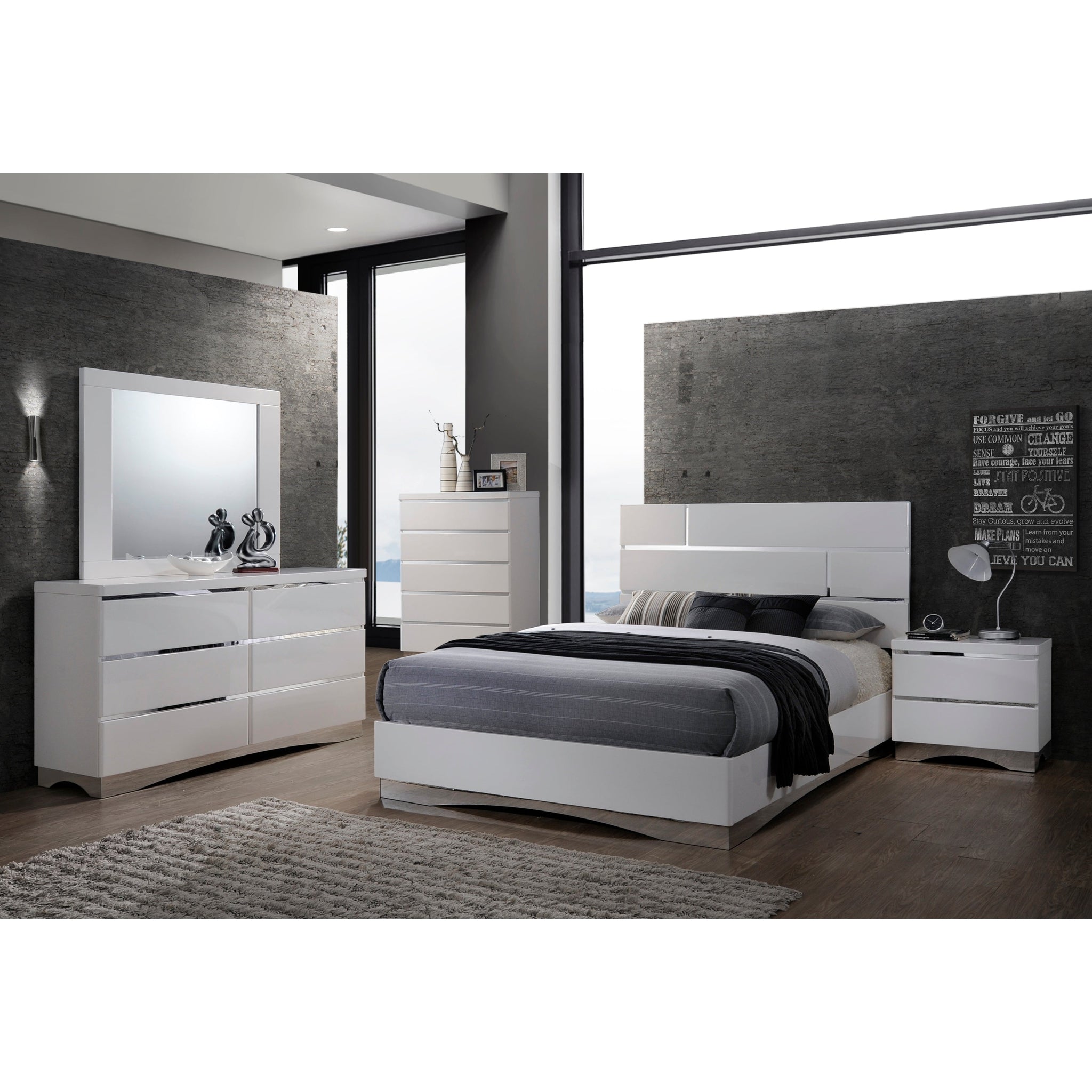 Chic, Modern, and Inviting Crescent Quest King Size Bed Set – Interwood