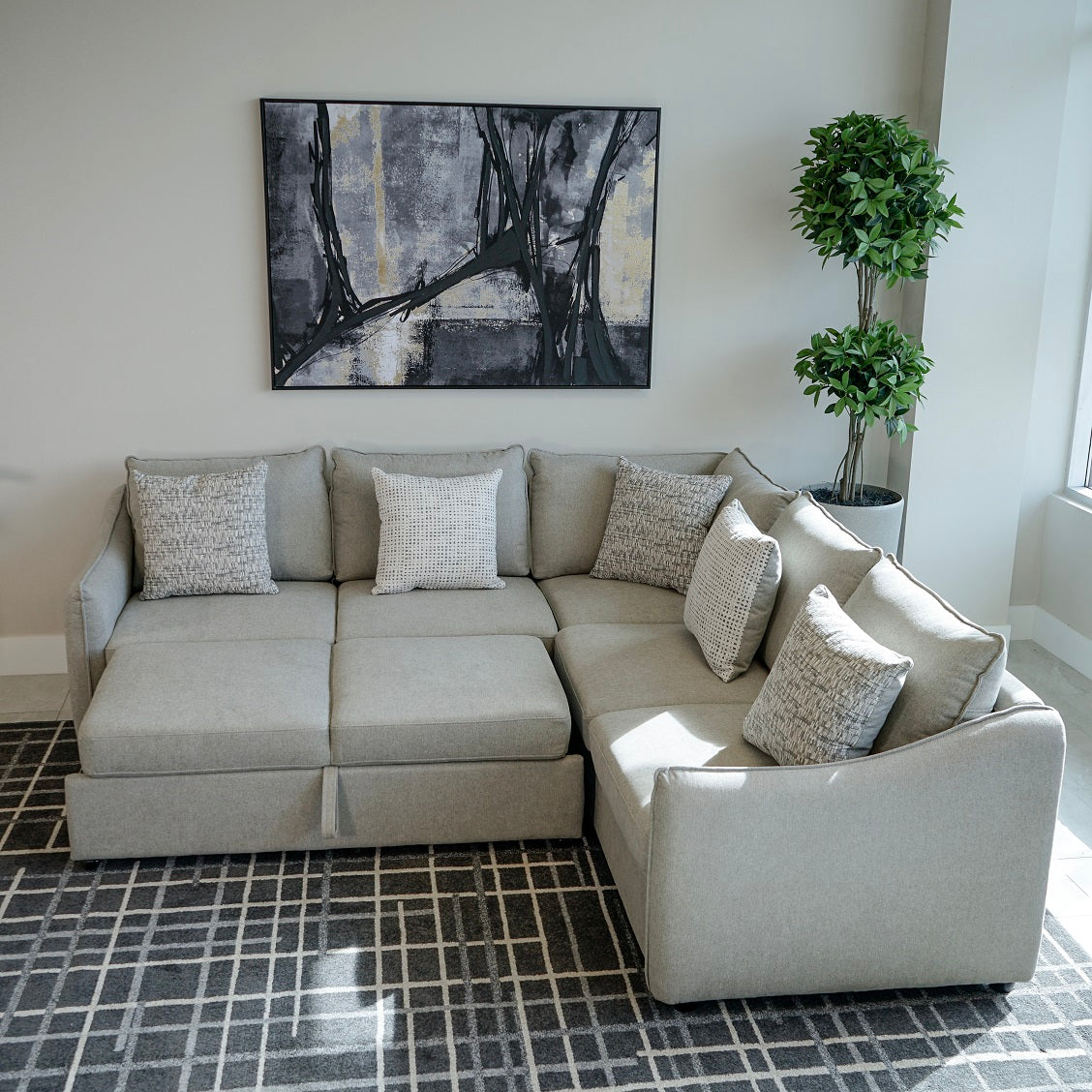 Mila Pull Out Sectional - 3 Piece