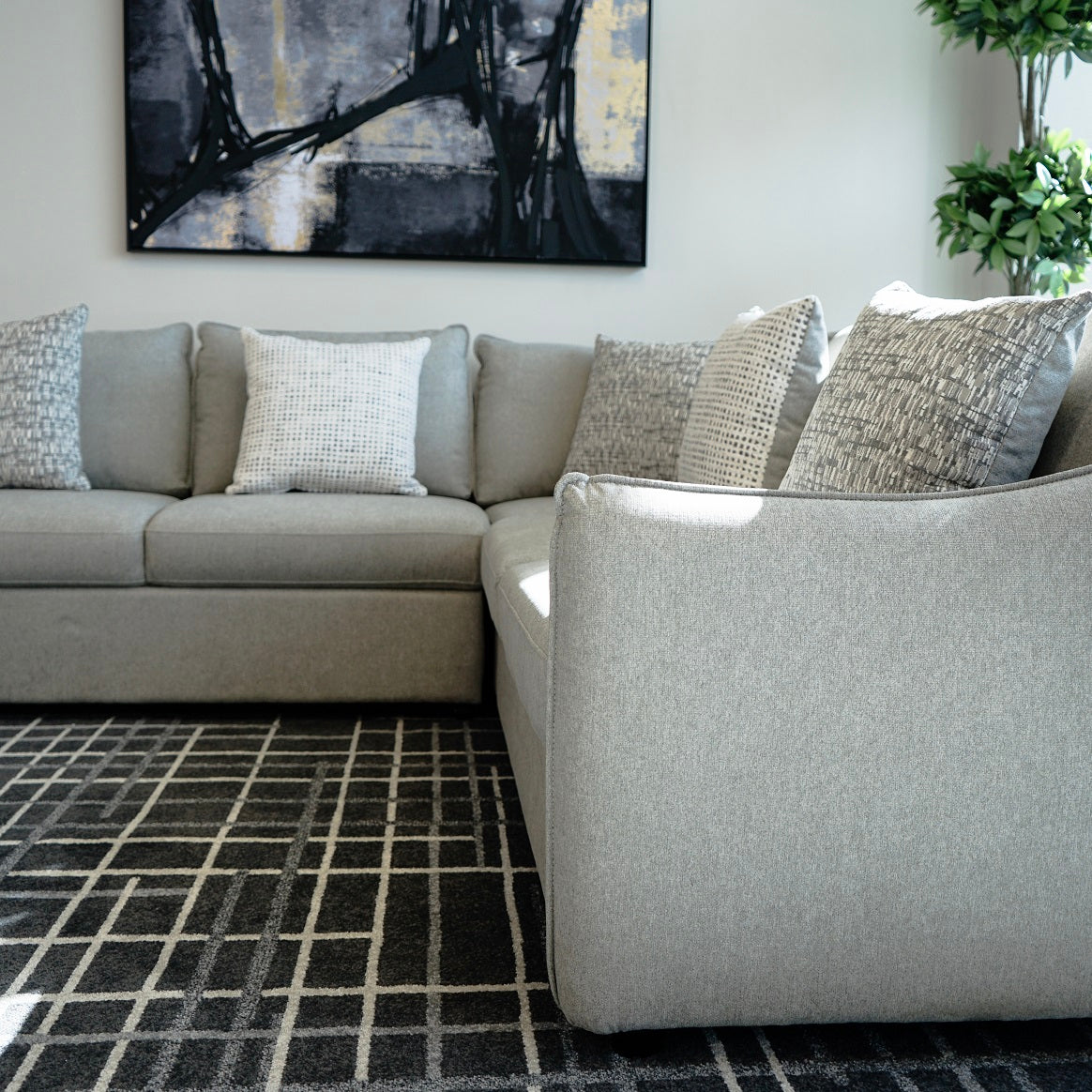 Mila Pull Out Sectional - 3 Piece