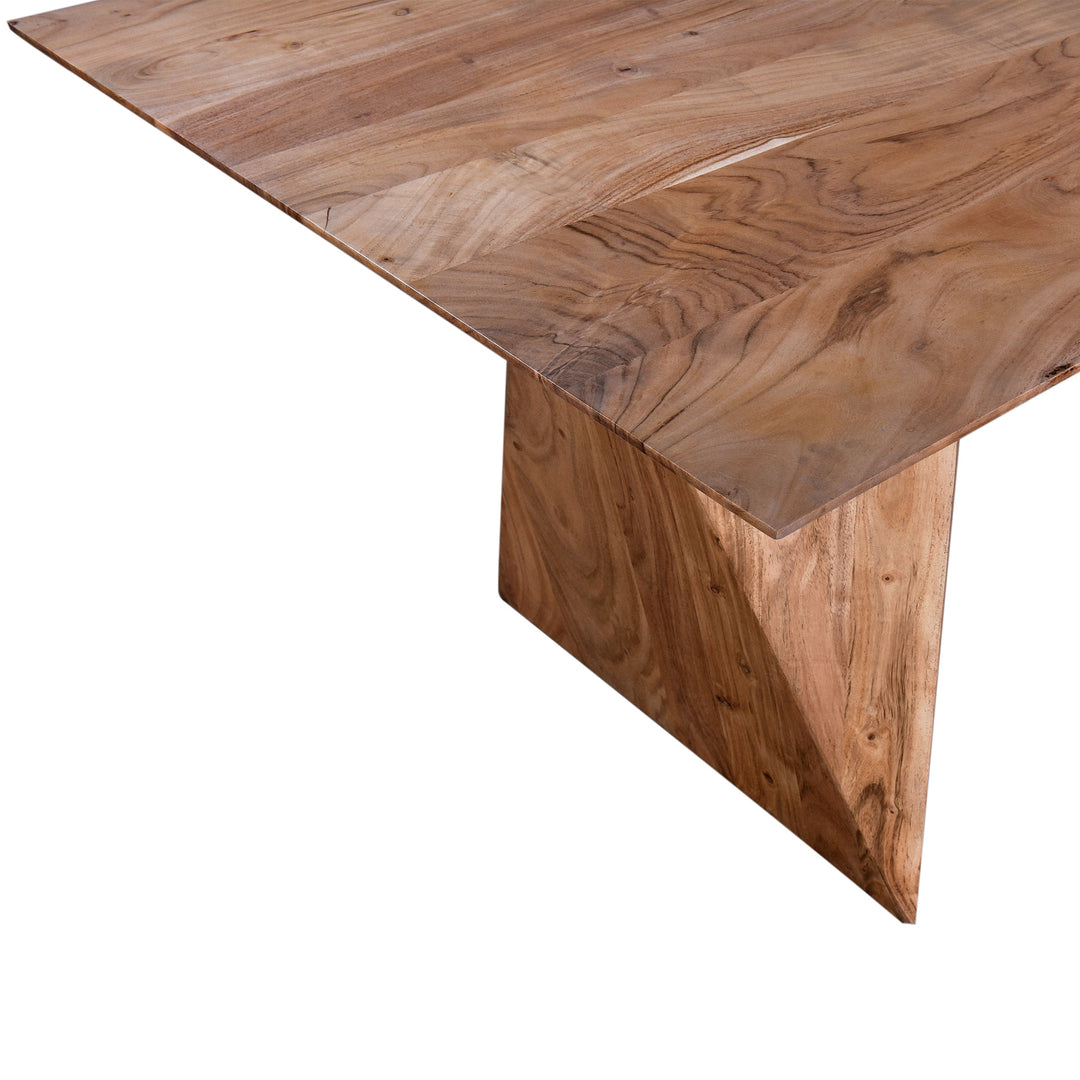 8601 Dining Table