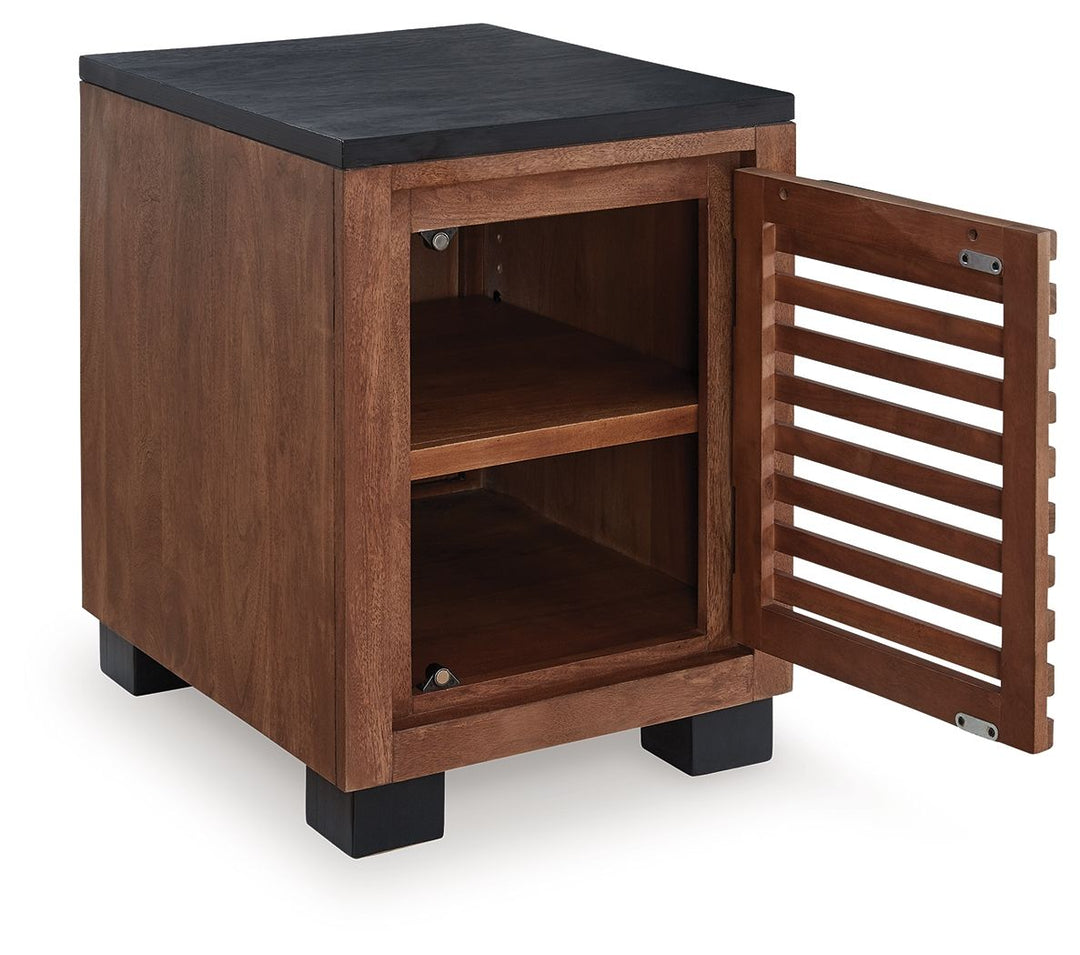 Kallari - Chair Side End Table - Warm Brown / Black