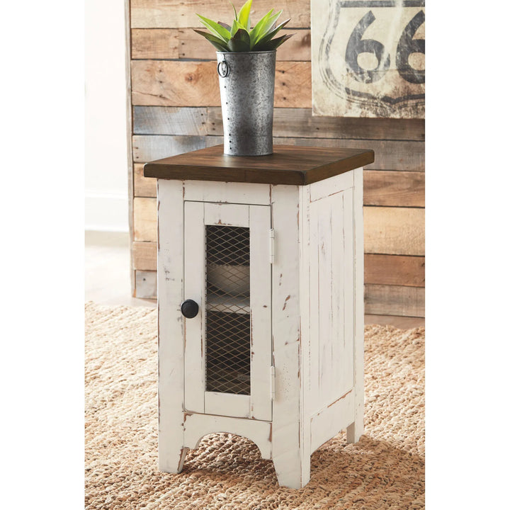 Ashley T459-7 Wystfield - White/Brown - Chair Side End Table