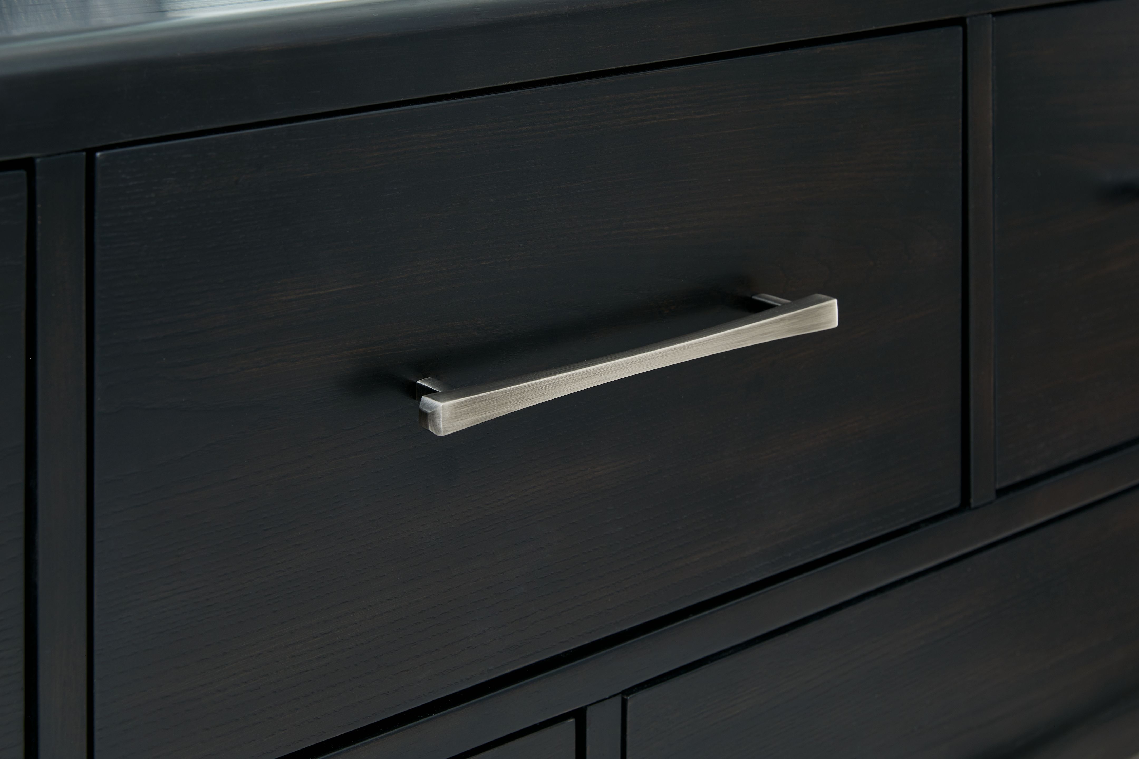 Rowanbeck - Five Drawer Chest - Black
