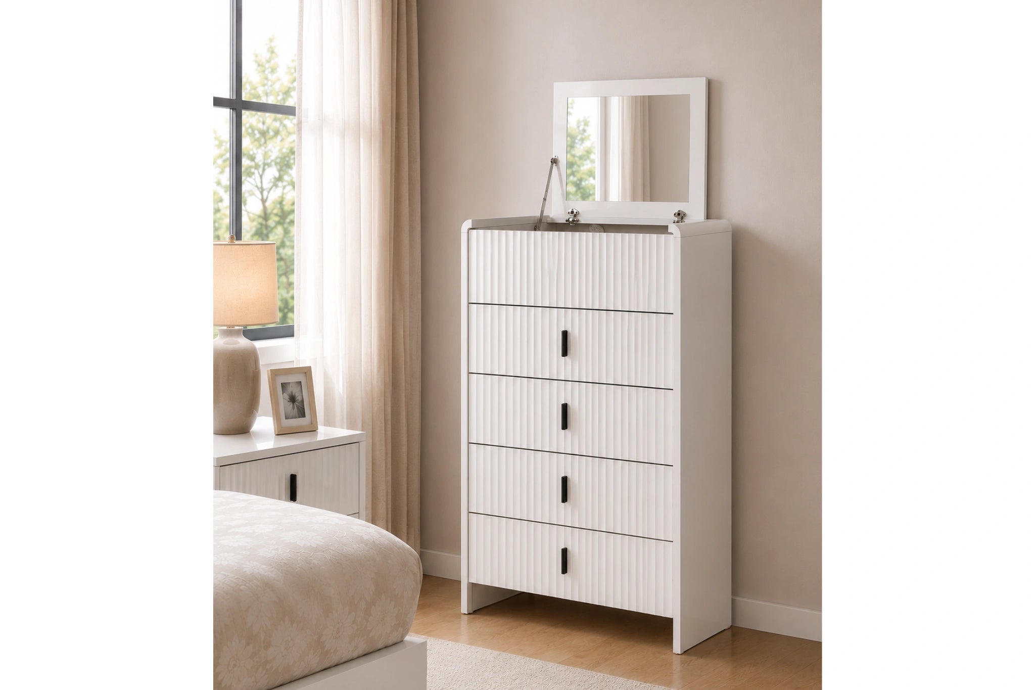 Barrie 4-Drawer Chest