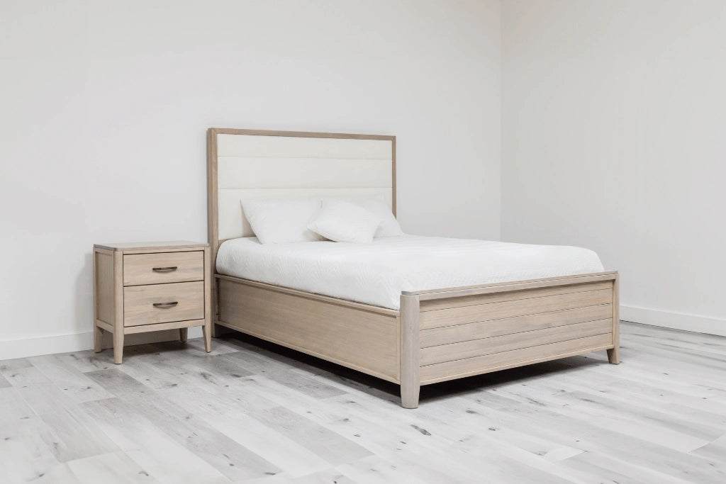 Ellesmere Queen Panel Bed