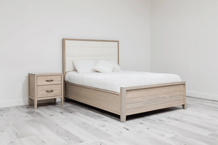 Ellesmere Queen Panel Bed
