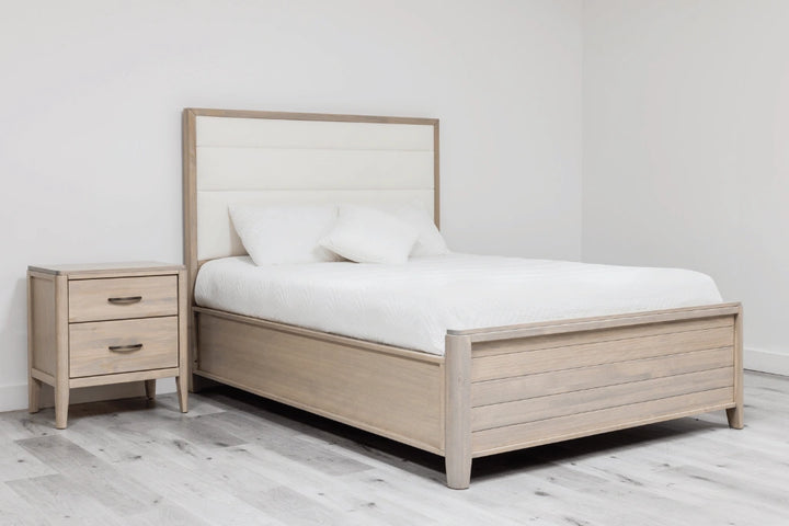 Ellesmere Queen Panel Bed