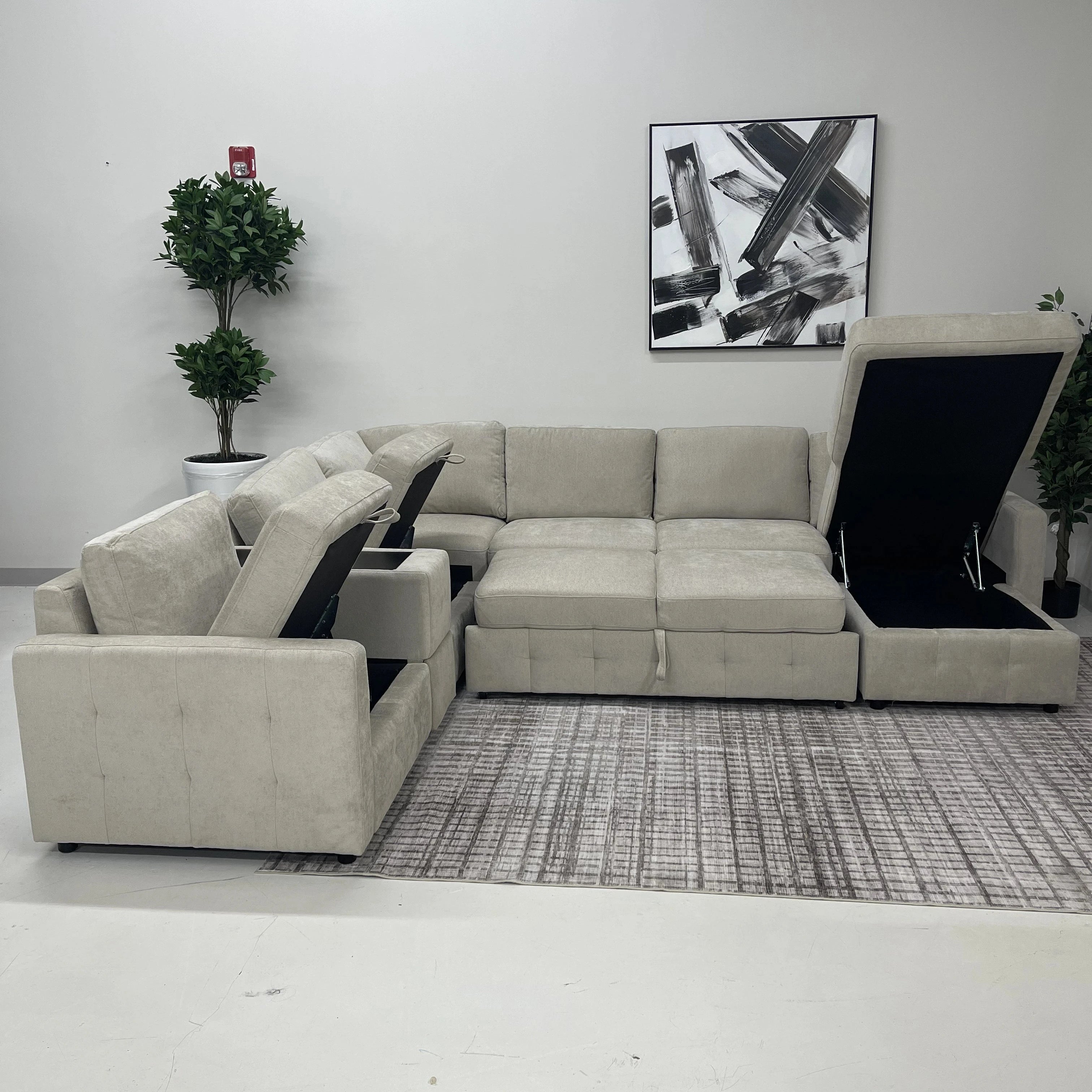 Ivy Sectional with Pull Out and Storage