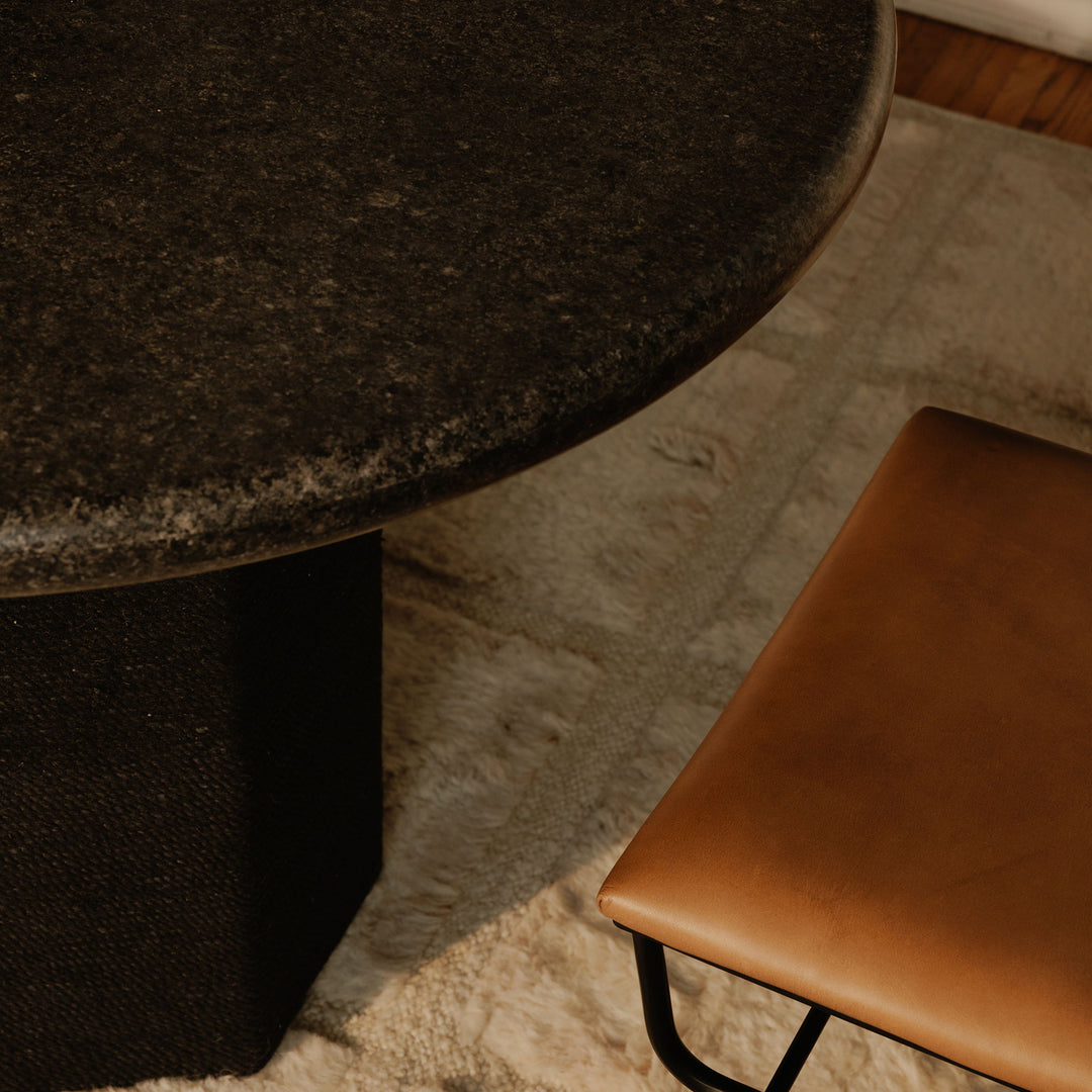 Sartoria - Dining Table - Granite Black
