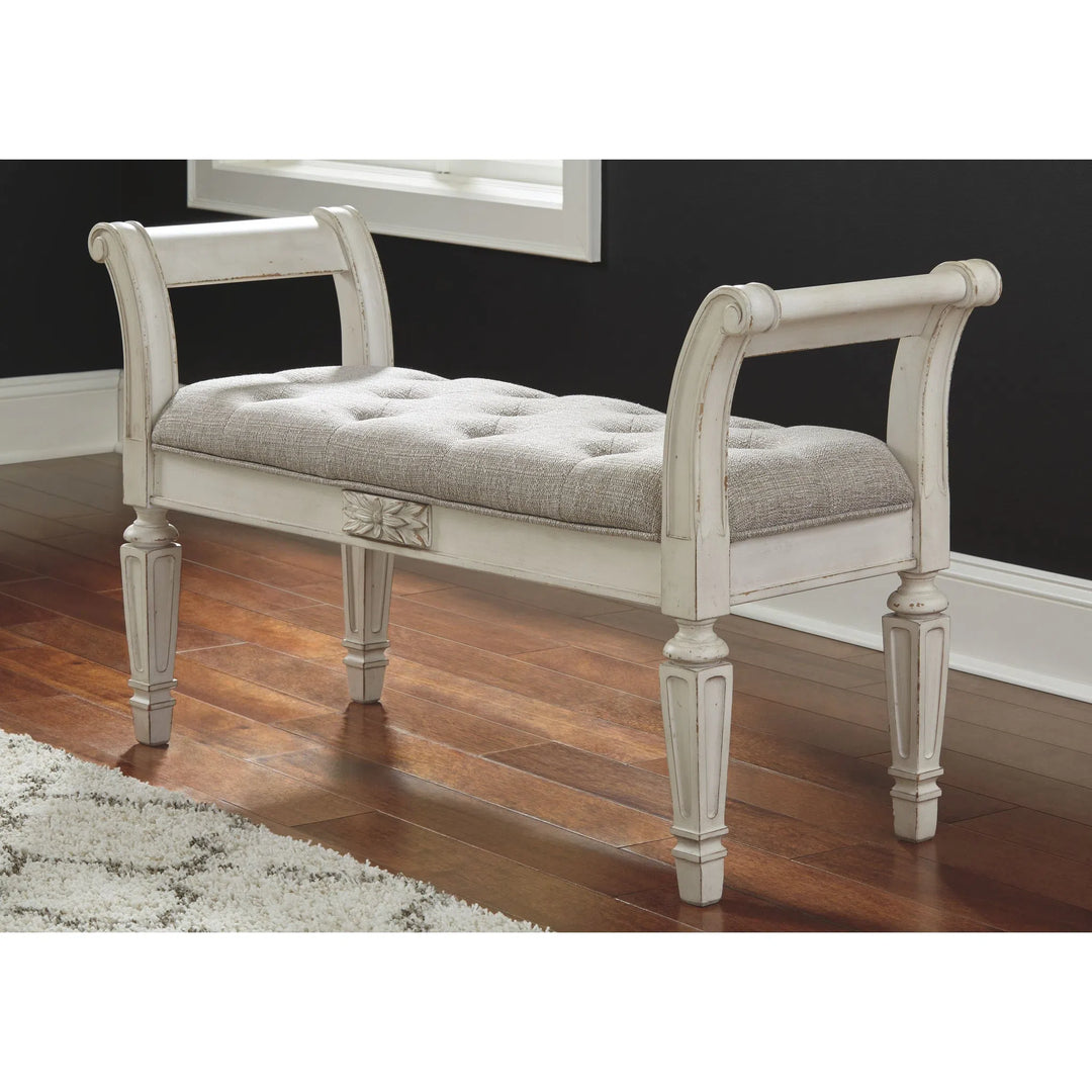 Ashley A3000157 Realyn - Antique White - Accent Bench
