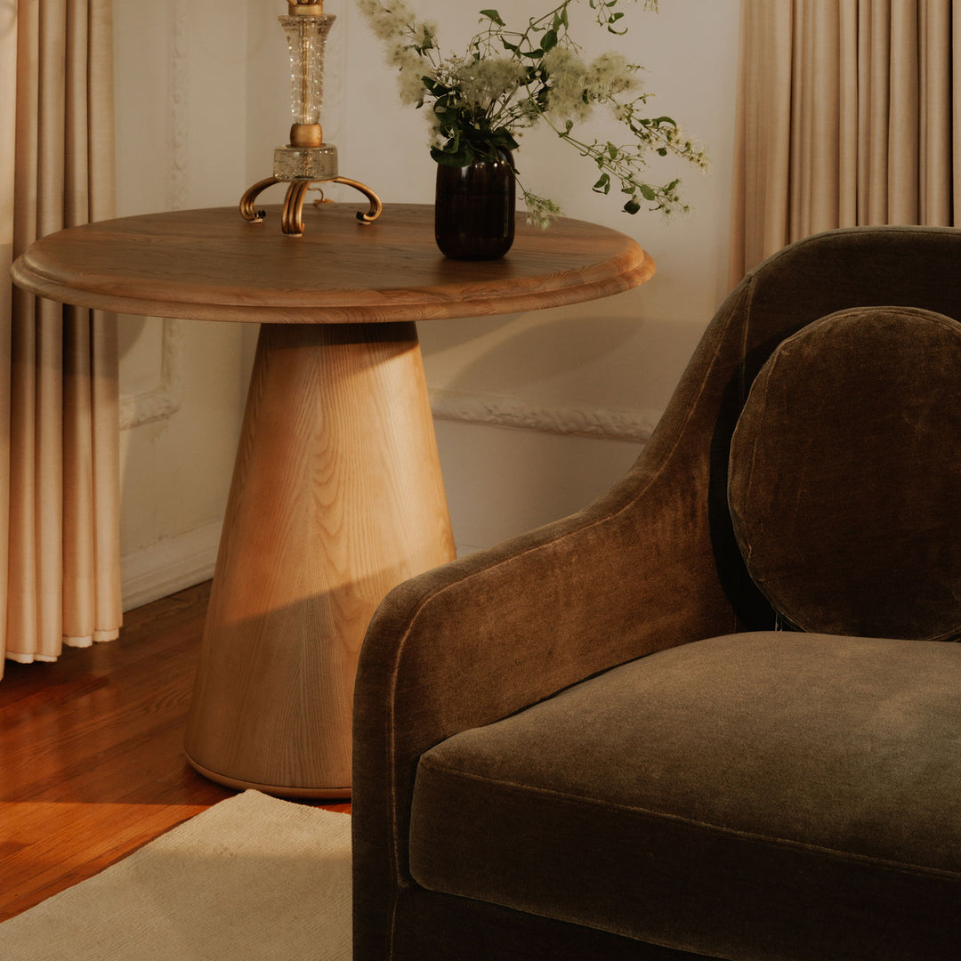 Tutto - Cafe Table - Natural