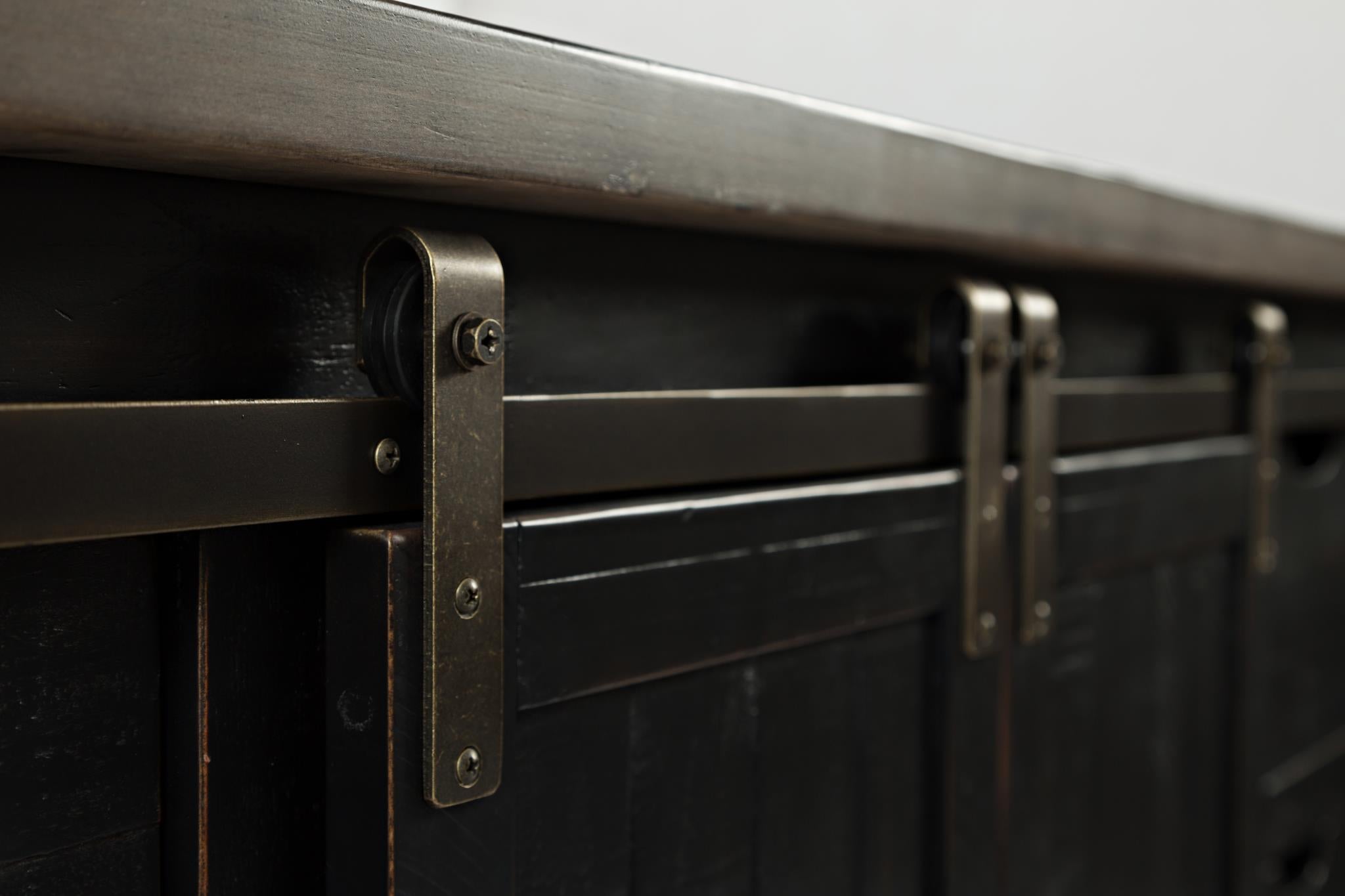 Madison County 60" Barn Door Server