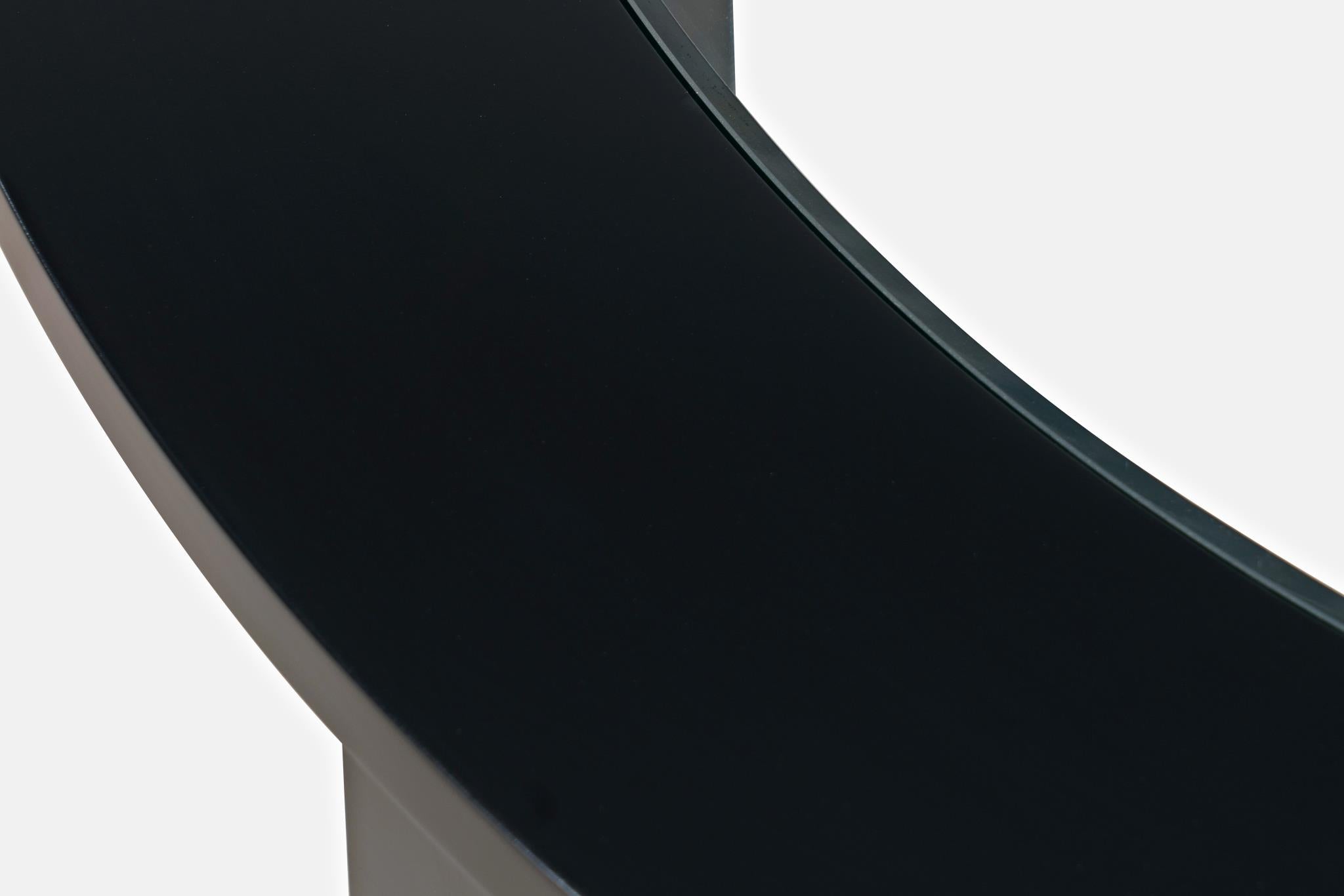 Urban Icon Black Round Dining Table