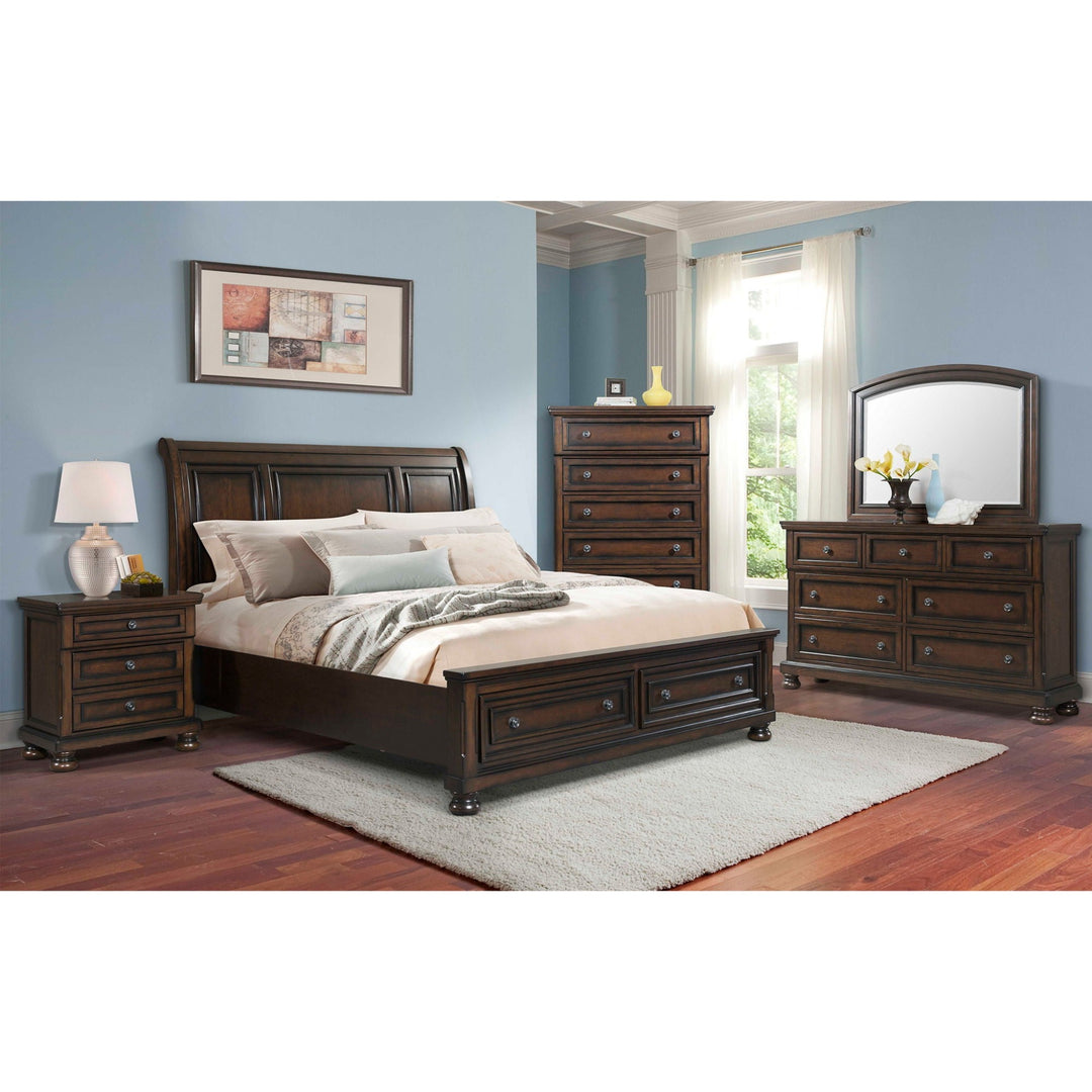 Kingston Queen Bed W/Storage Footboard and Rails