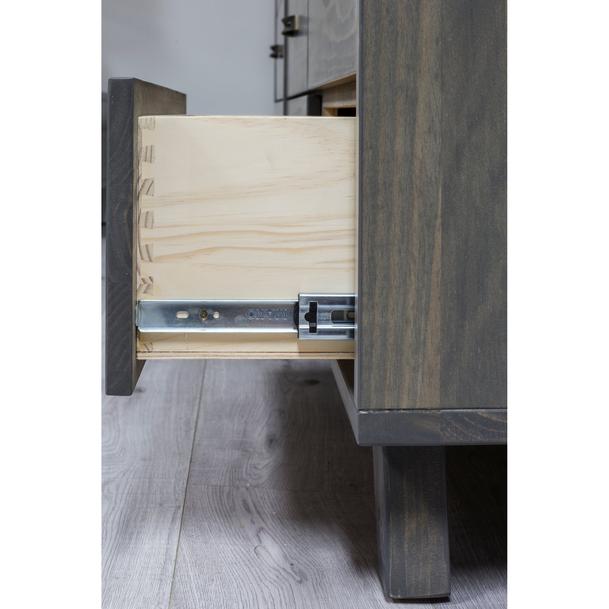 Metro Nighstand